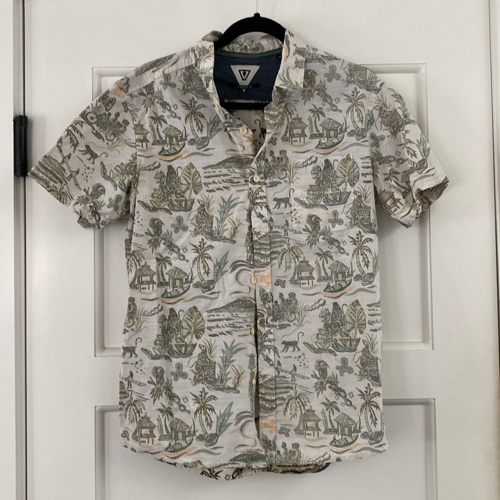 Men’s Visalia Hawaiian shirt medium